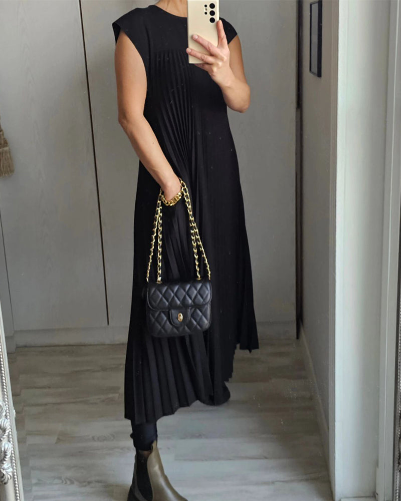 Classic Pleated Maxi Dress