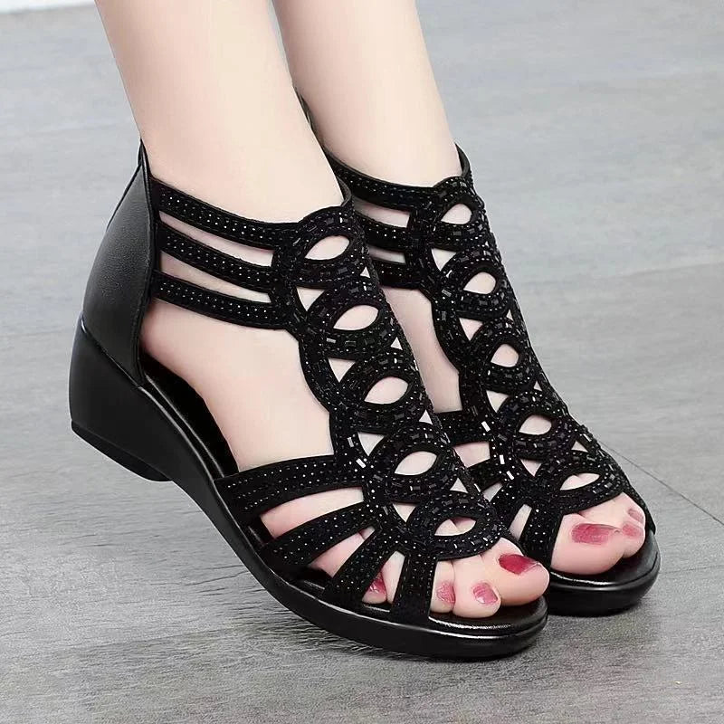 Beverly™ | Graceful Cutout Wedges