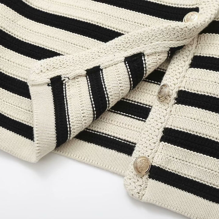 Classic Striped Cardigan_06