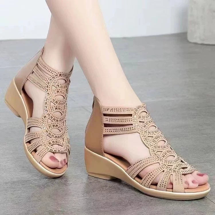 Beverly™ | Graceful Cutout Wedges