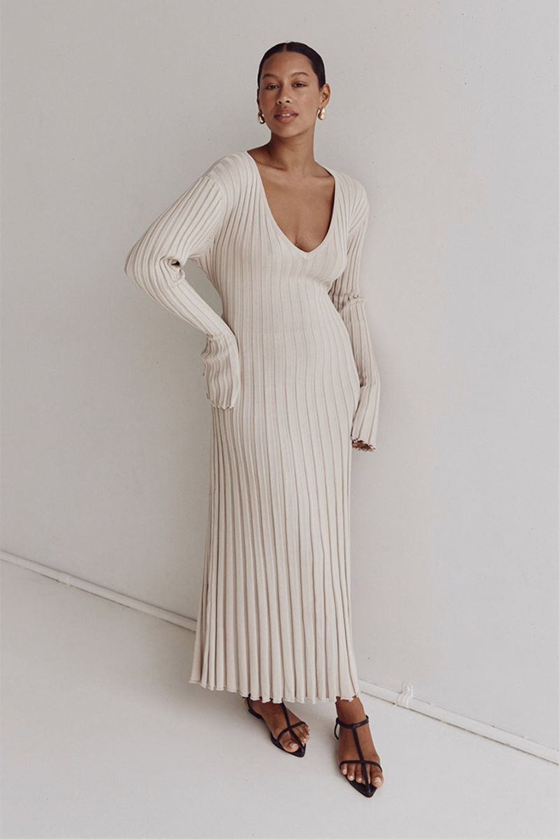 Winter V-Neck Midi Dress