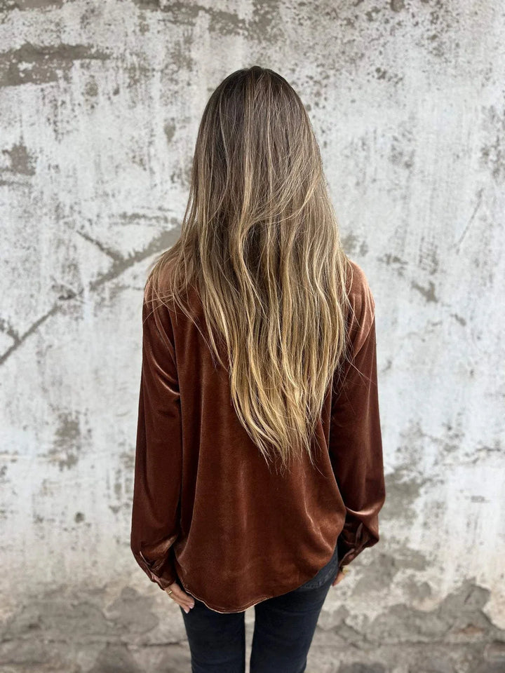 Luxurious Button-Up Long Sleeve