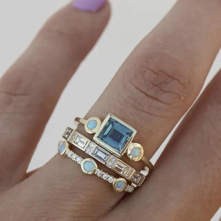 Julia™ | Vintage Blue Crystal Ring