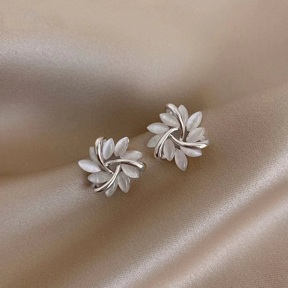 Floryn™ | Exquisite Stud Earrings